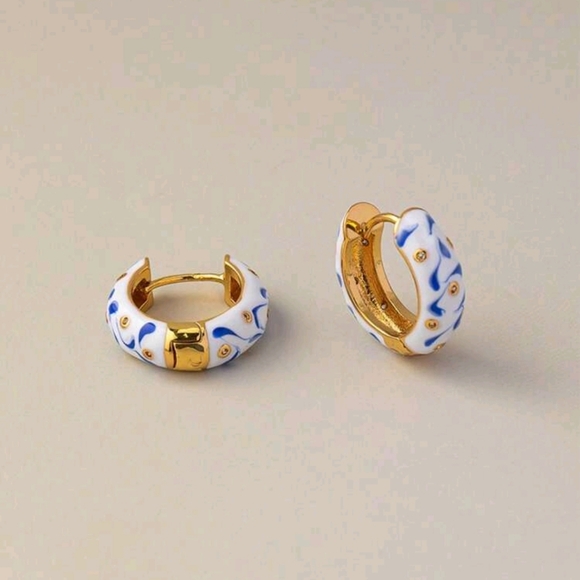 Blue and white porcelain enamel drip earrings; approximately .7" round. - Picture 5 of 8